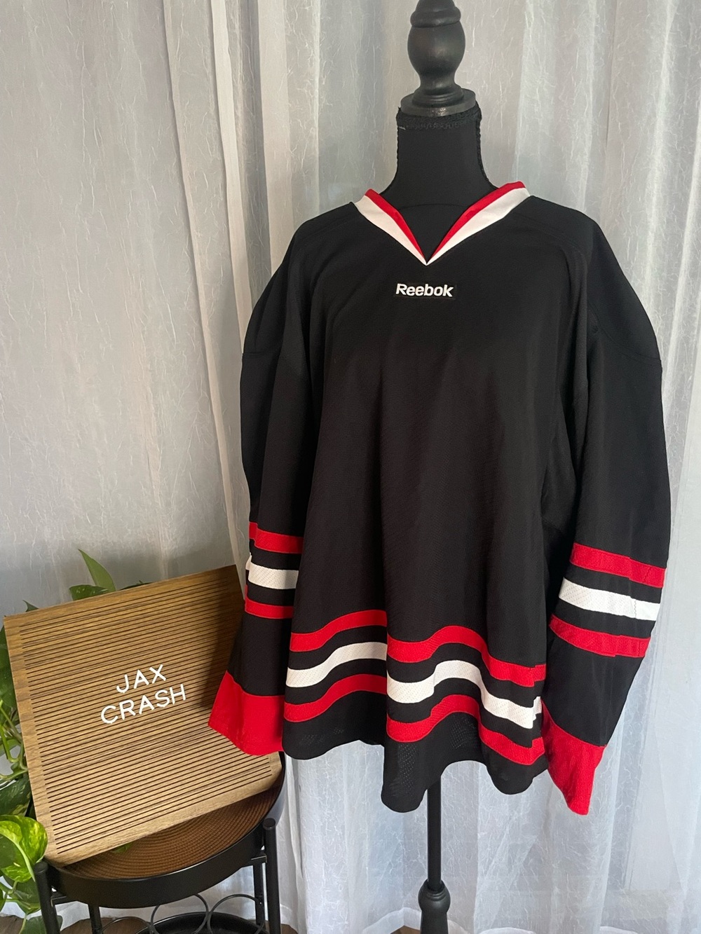 Reebok Black, Red & White Hockey Pullover Jersey